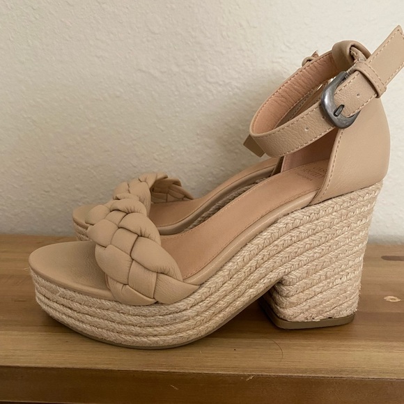 Oasis Society Braided Heeled Sandals - Picture 3 of 10